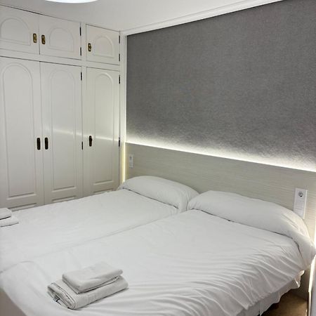 Apartamentos Carmela Benidorm Exterior foto